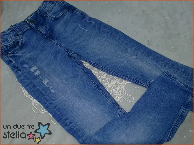2030/24 - 9a jeans strappi skinny ZARA