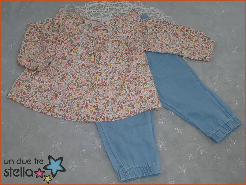 2274/24 - 3/6m completo maglia fiori + jeans PRIMARK