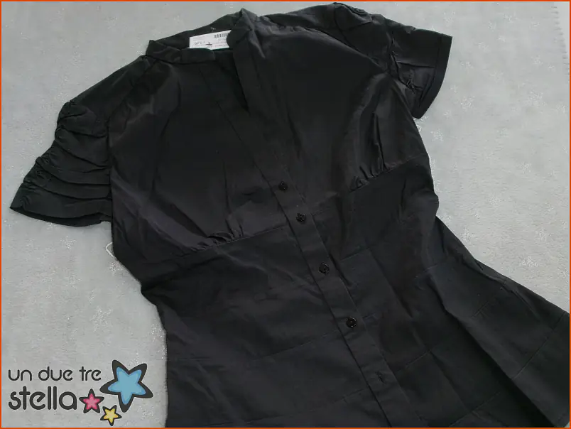 3680/24 - Tg.XS camicia senza maniche nero ZARA