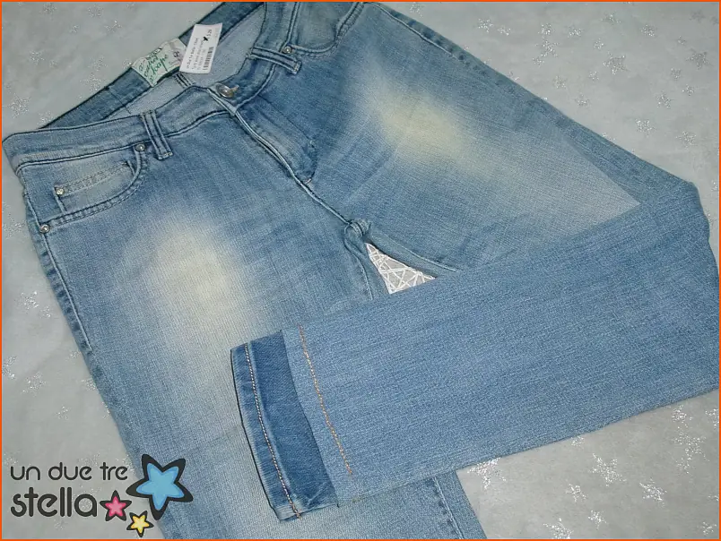826/24 - Tg.42 jeans chiari sbiaditi
