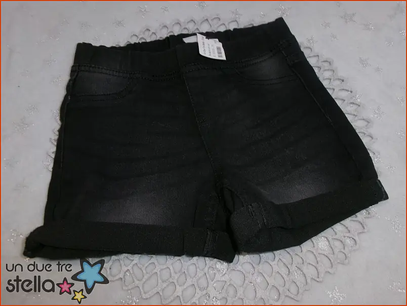 5533/26 - 8a jeans corti neri
