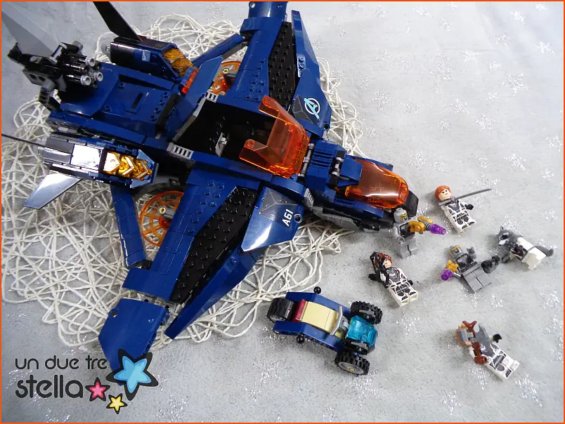 Set costruzioni tipo LEGO AVENGERS compatibili AEREO + 6 minifigure - Un  due tre Stella - Mercatino dell'usato per bambini