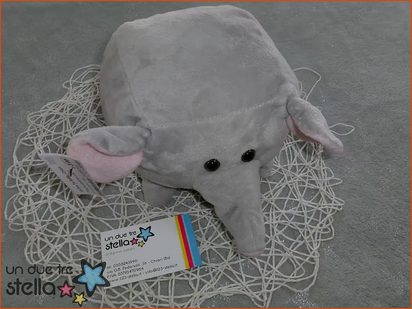 3319/24 - Peluche elefante cubo