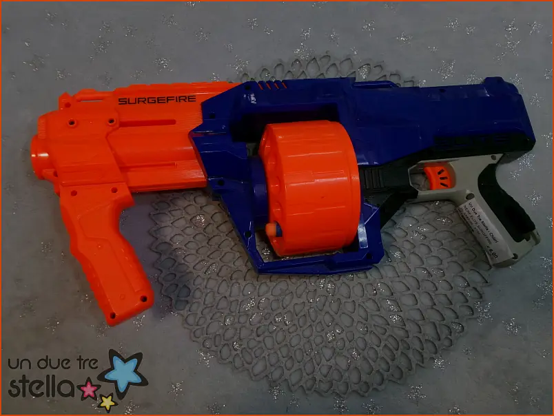 5582/26 - NERF ELITE SURGEFIRE