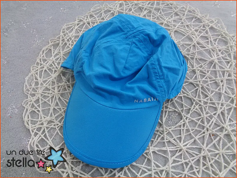6299/23 - 6/12m berretto azzurro protezione solare 50+