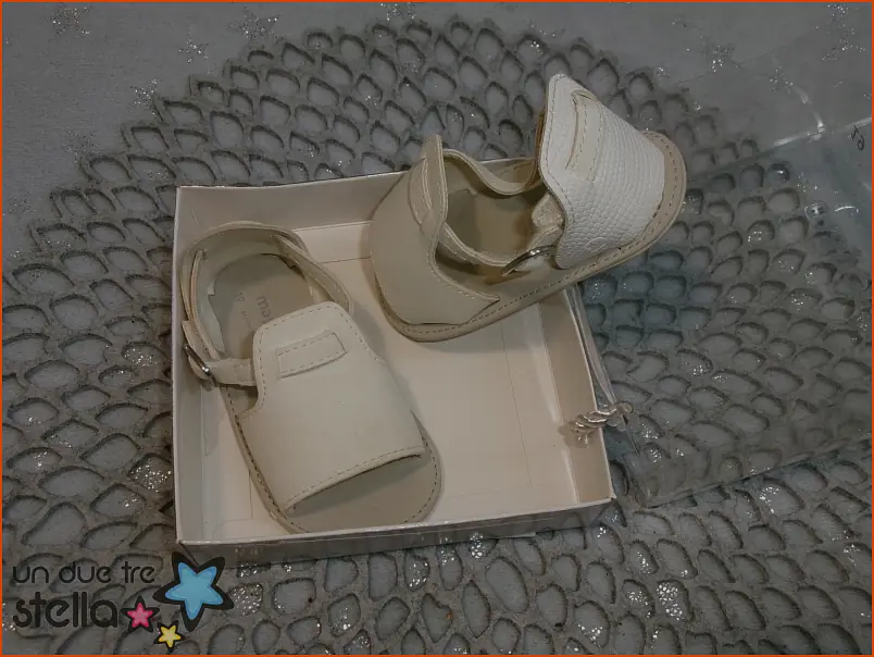 4845/26 - 19 saldali culla beige